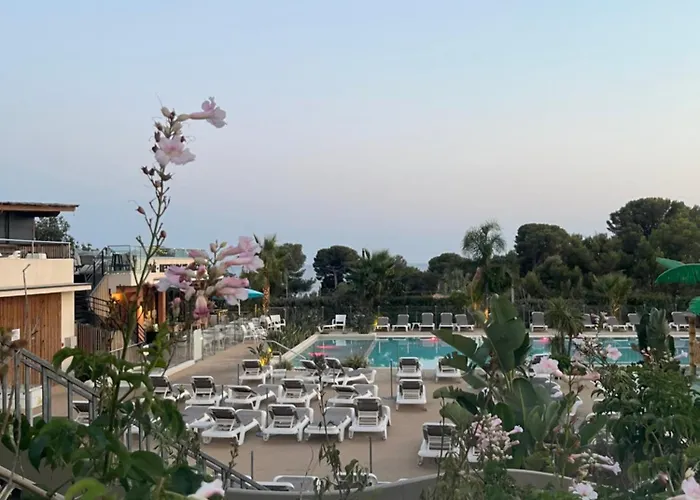 بيت للعطل St Raphael- Mobile 3ch Clim -magnifique Vue Mer-ile D'or - Plages Et Piscine